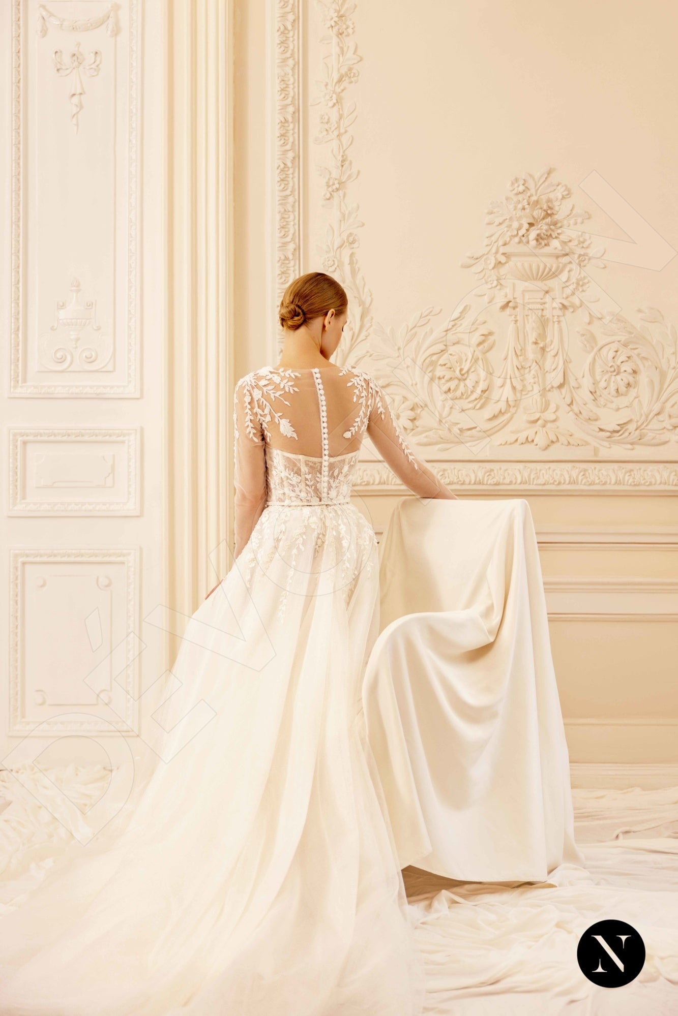 Edita A-line Sweetheart Nude Ivory Wedding dress