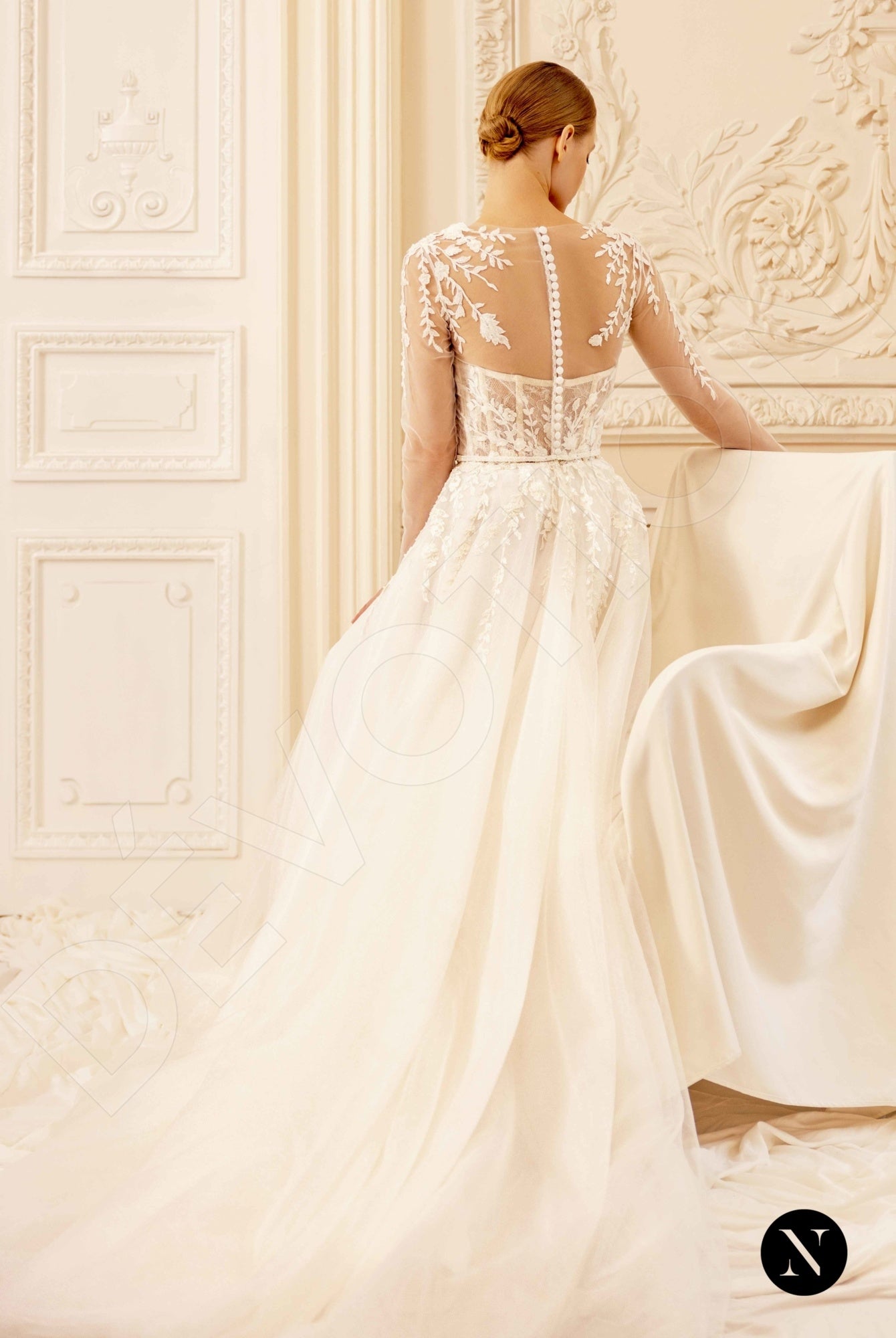 Edita A-line Sweetheart Nude Ivory Wedding dress