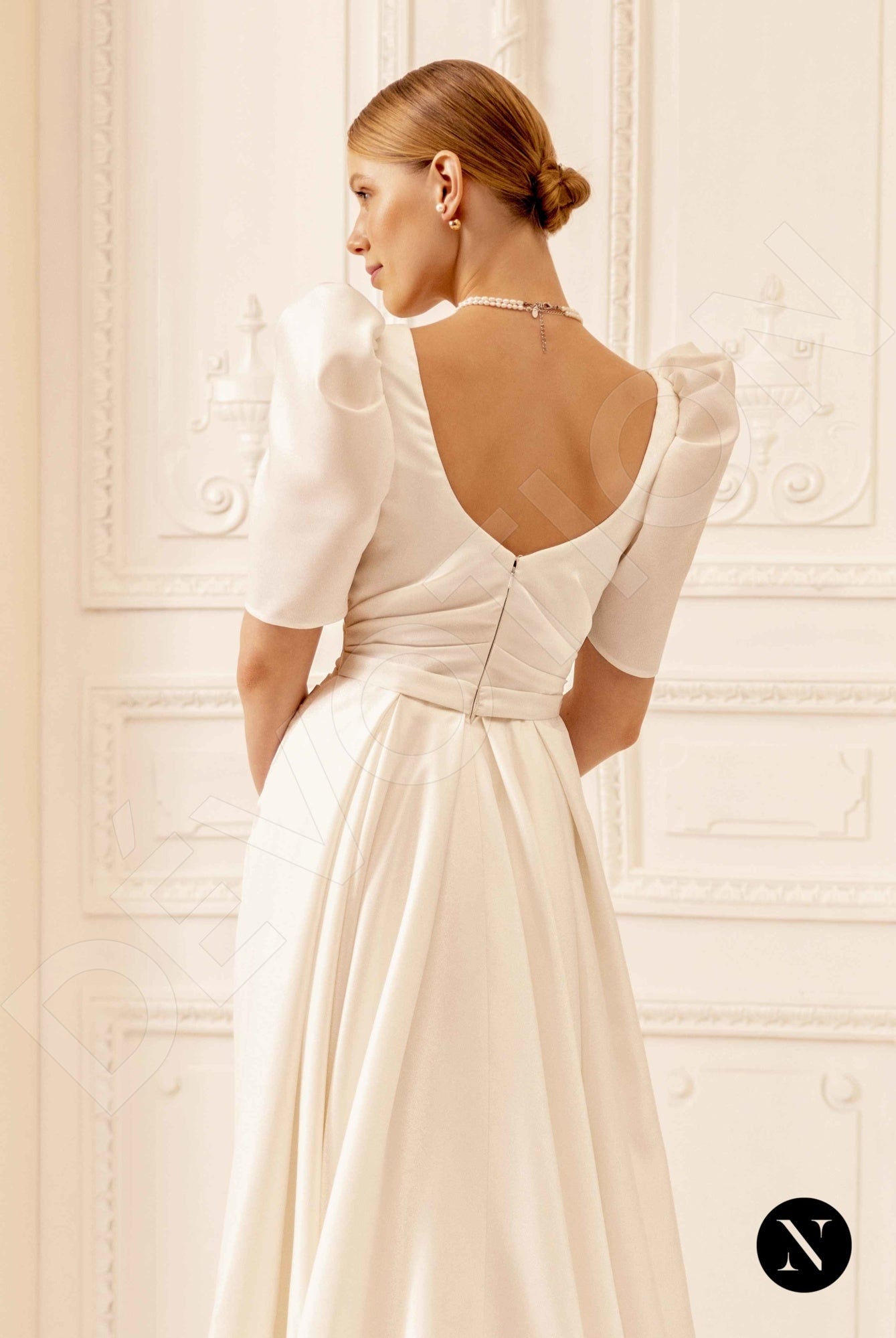 Marylin A-line V-neck Ivory Wedding dress