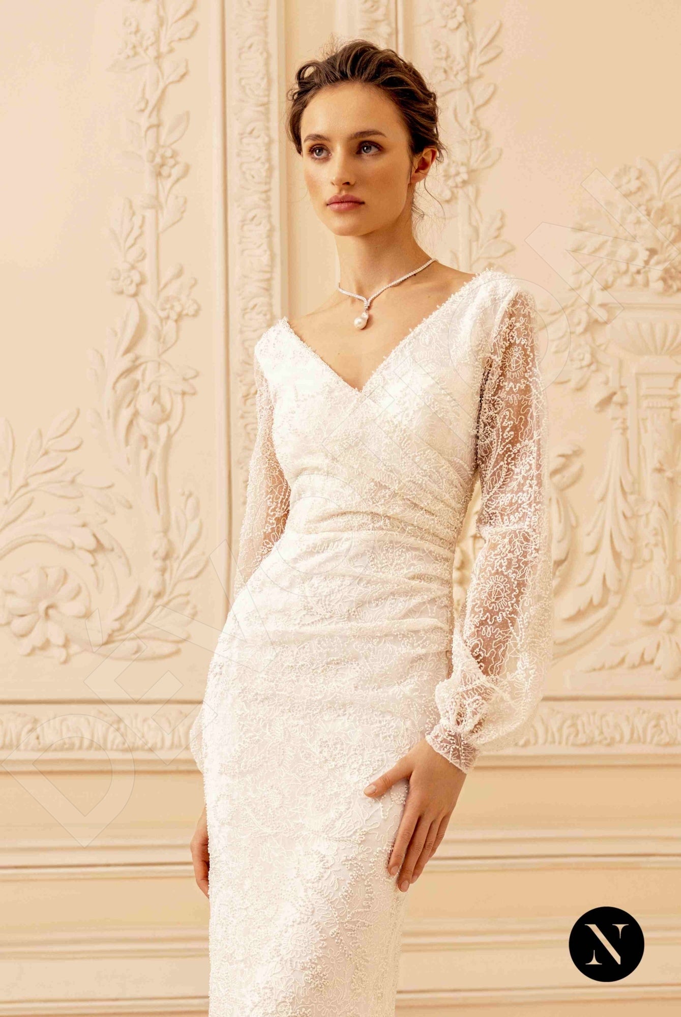 Selena Trumpet/Mermaid V-neck Ivory Wedding dress