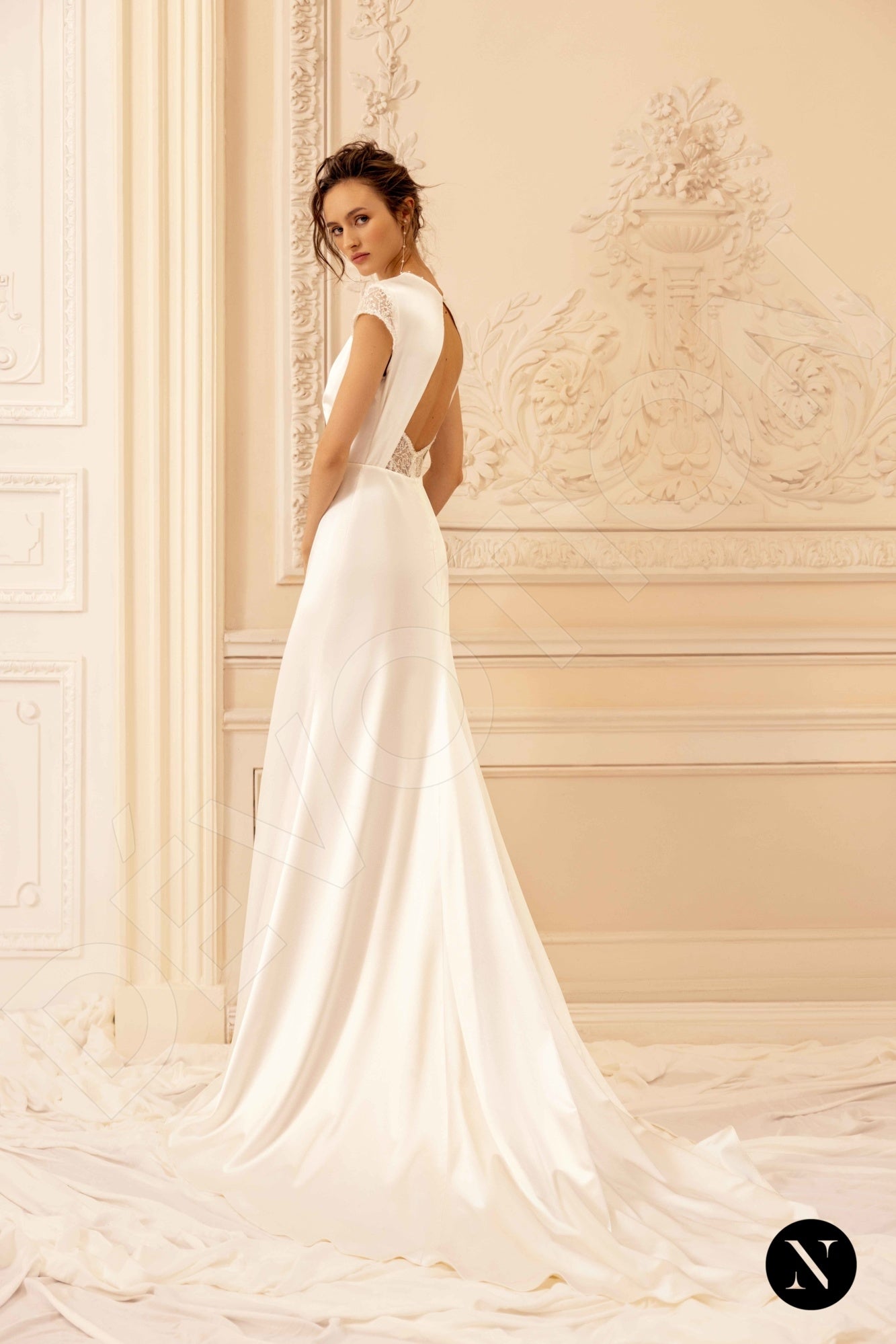 Janet Open back Trumpet/Mermaid Short/ Cap sleeve Wedding Dress 6