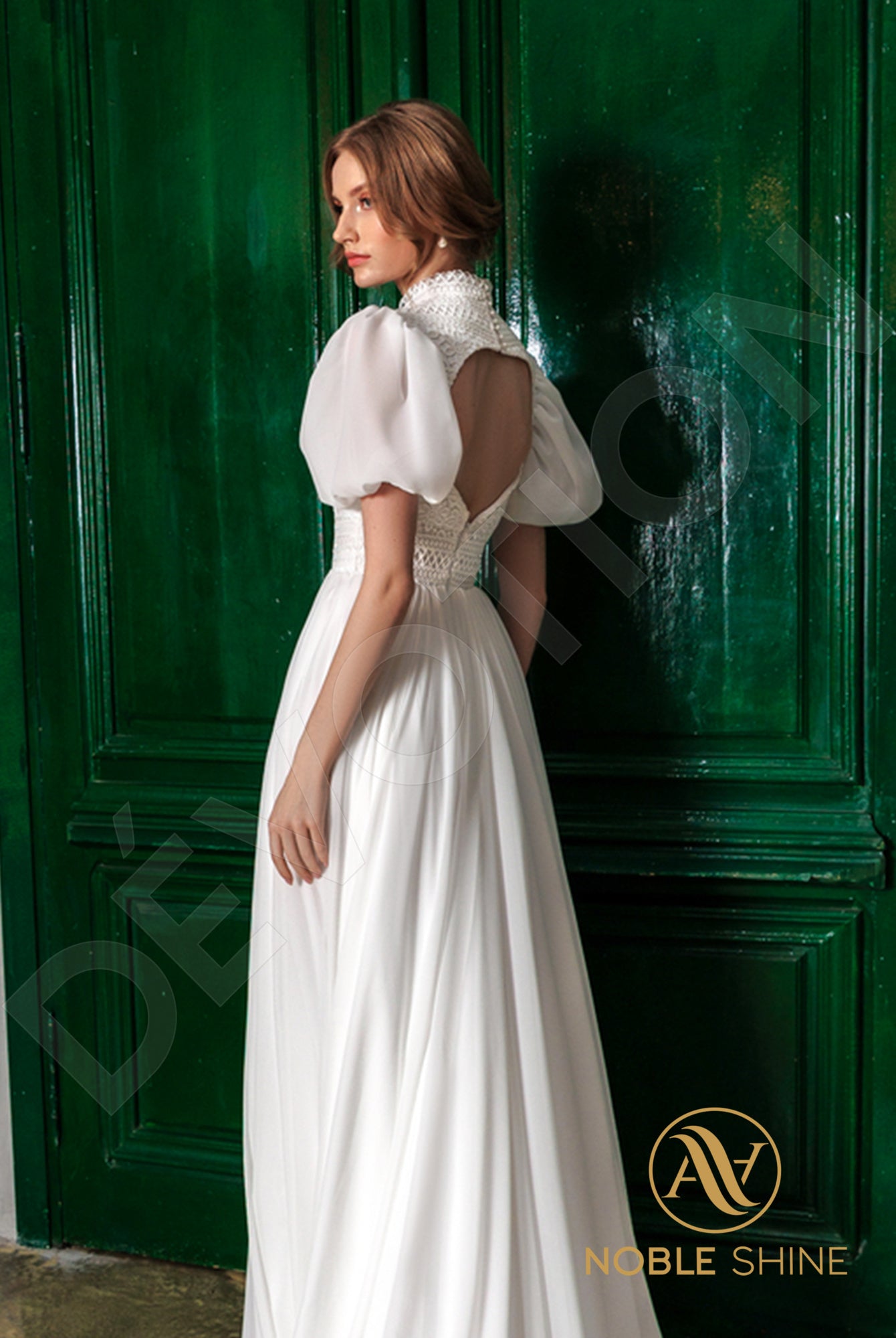 Agavig A-line High neck Milk Wedding dress