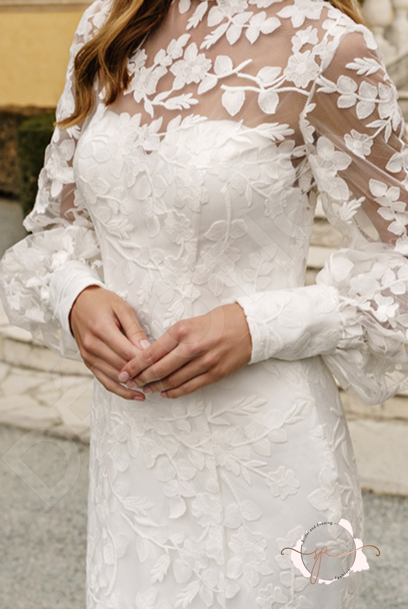 Aymora Trumpet/Mermaid High neck Milk Wedding dress