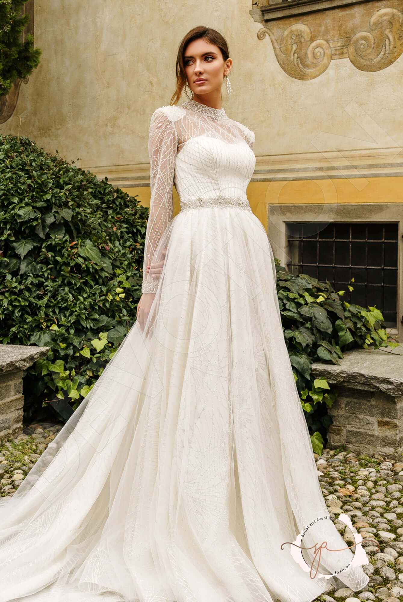 Assampta A-line High neck Milk Wedding dress