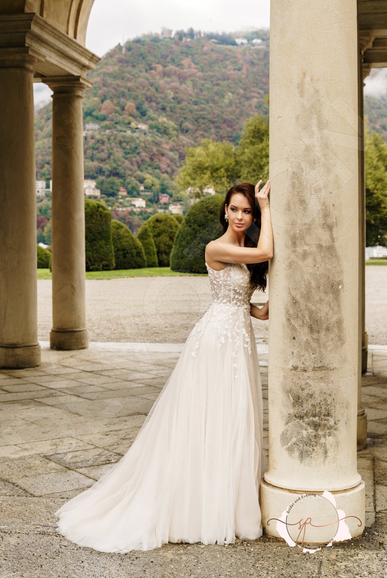 Brida A-line V-neck Milk Wedding dress