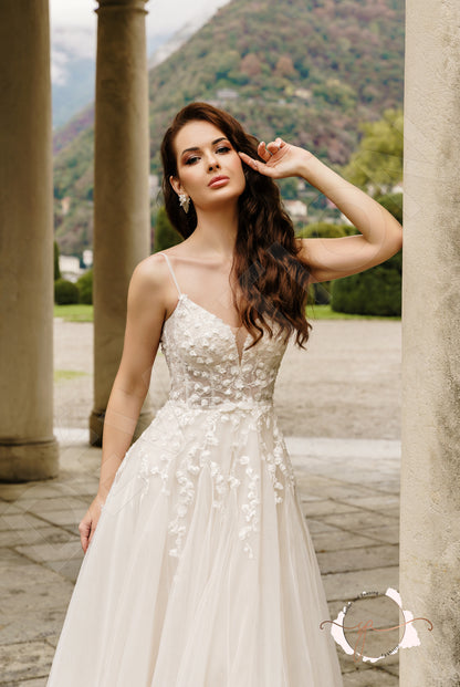 Brida A-line V-neck Milk Wedding dress