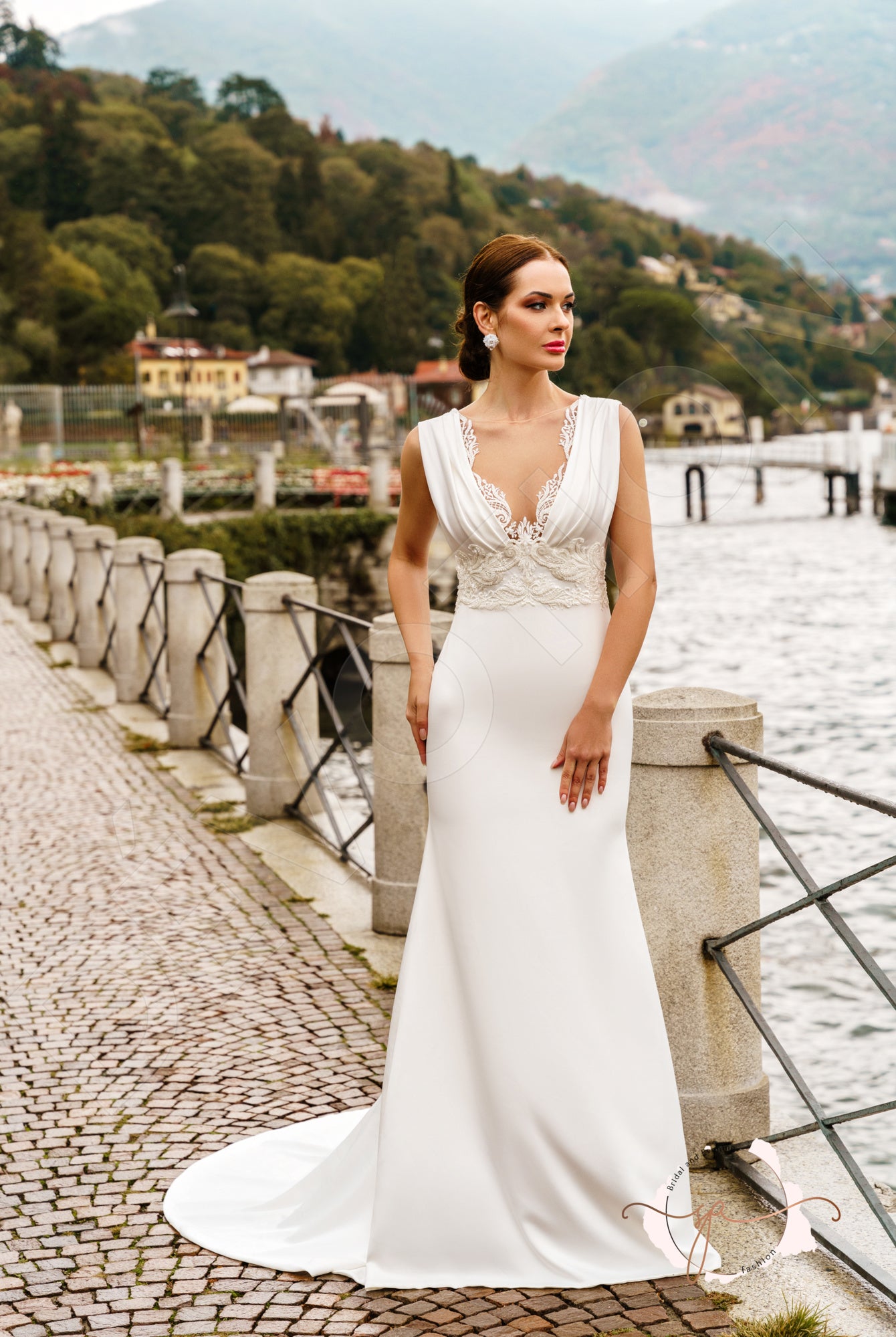 Buan Trumpet/Mermaid Illusion Milk Wedding dress