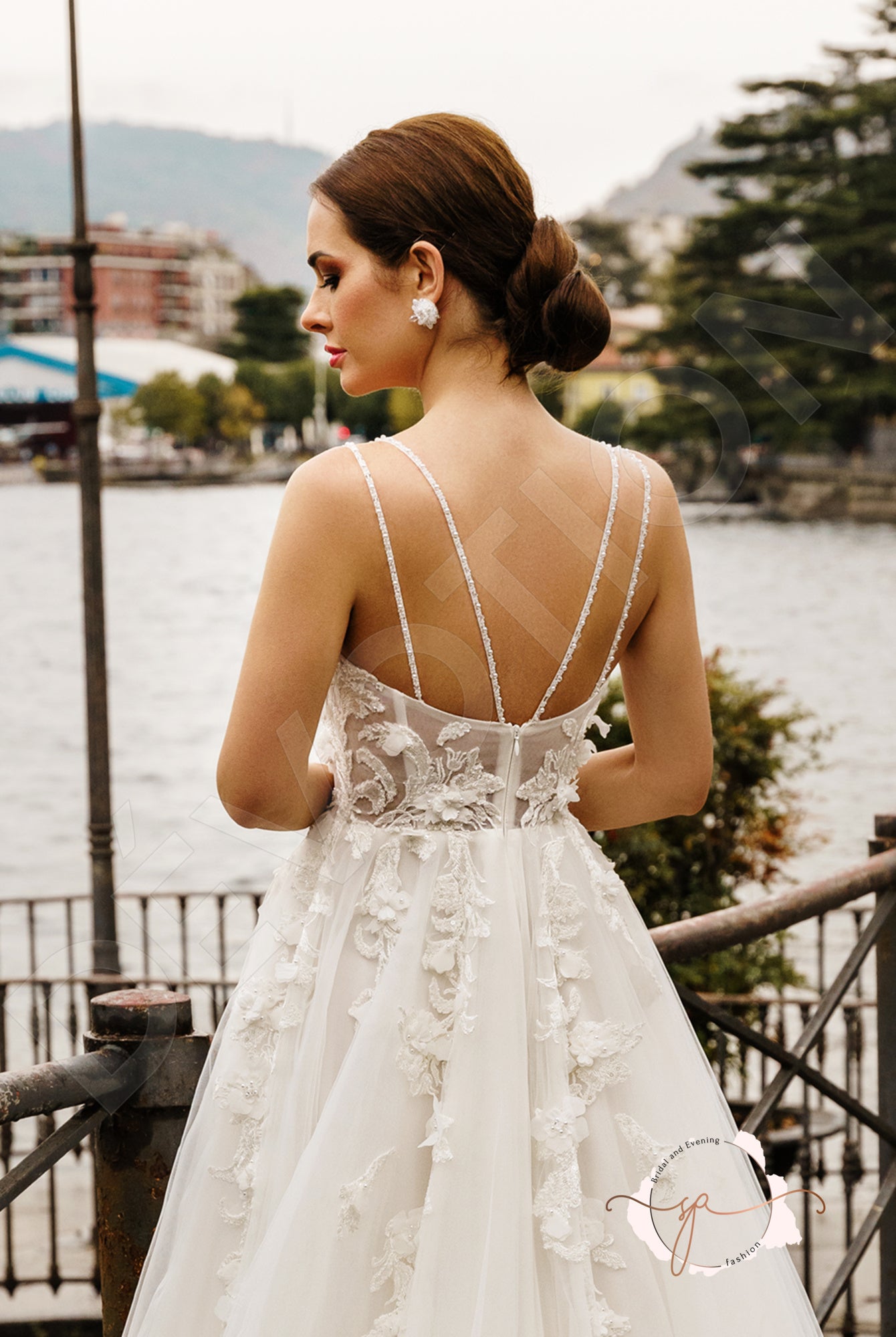 Gobinet A-line Sweetheart Milk Wedding dress