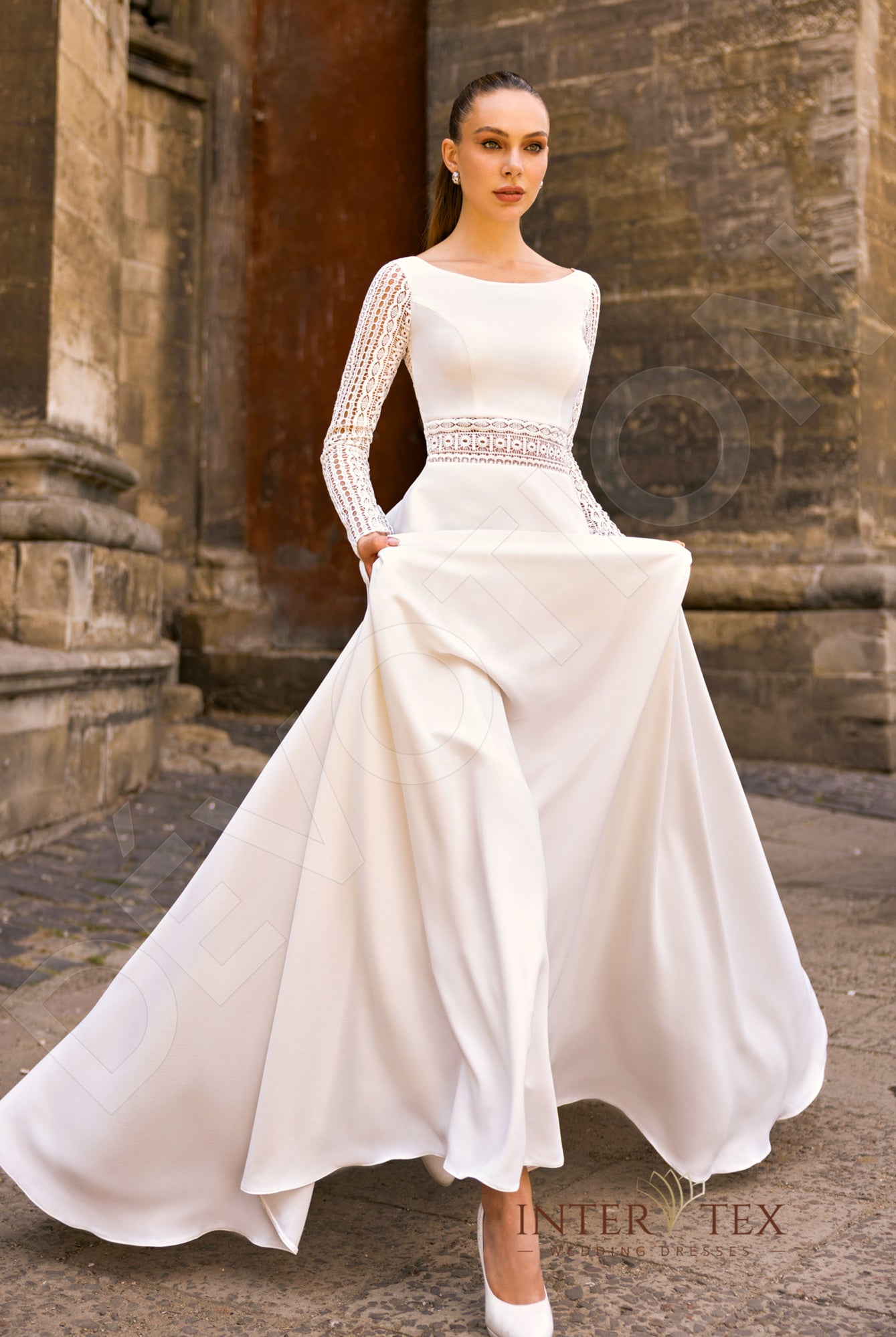 Idan A-line Boat/Bateau Milk Wedding dress