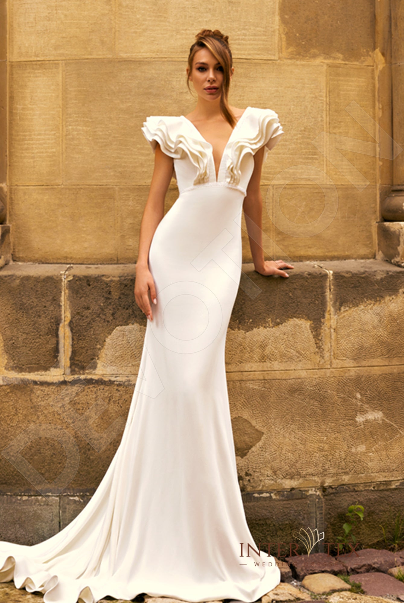 Derin Trumpet/Mermaid Illusion Milk Wedding dress