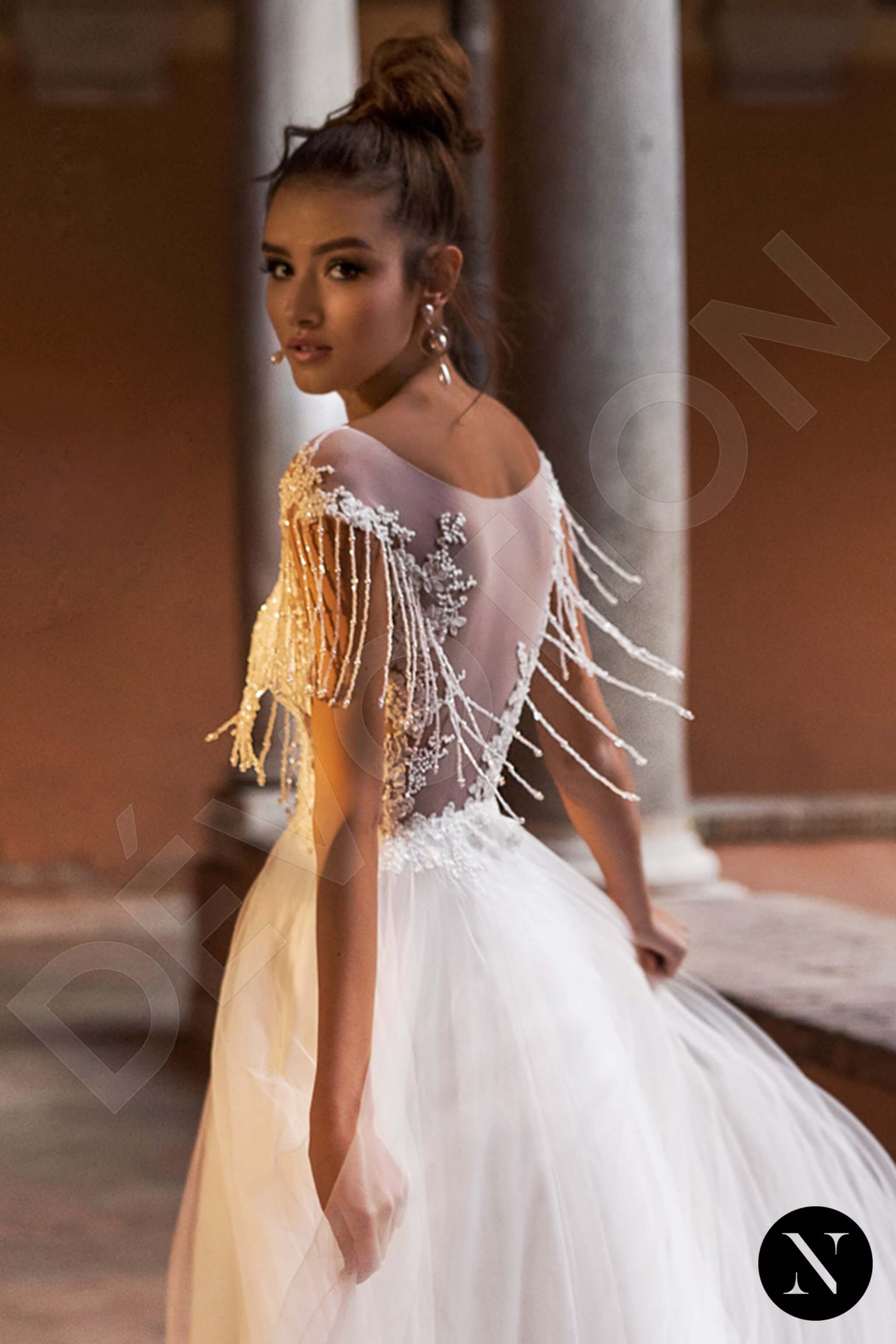 Dianora A-line Boat/Bateau Milk Wedding dress
