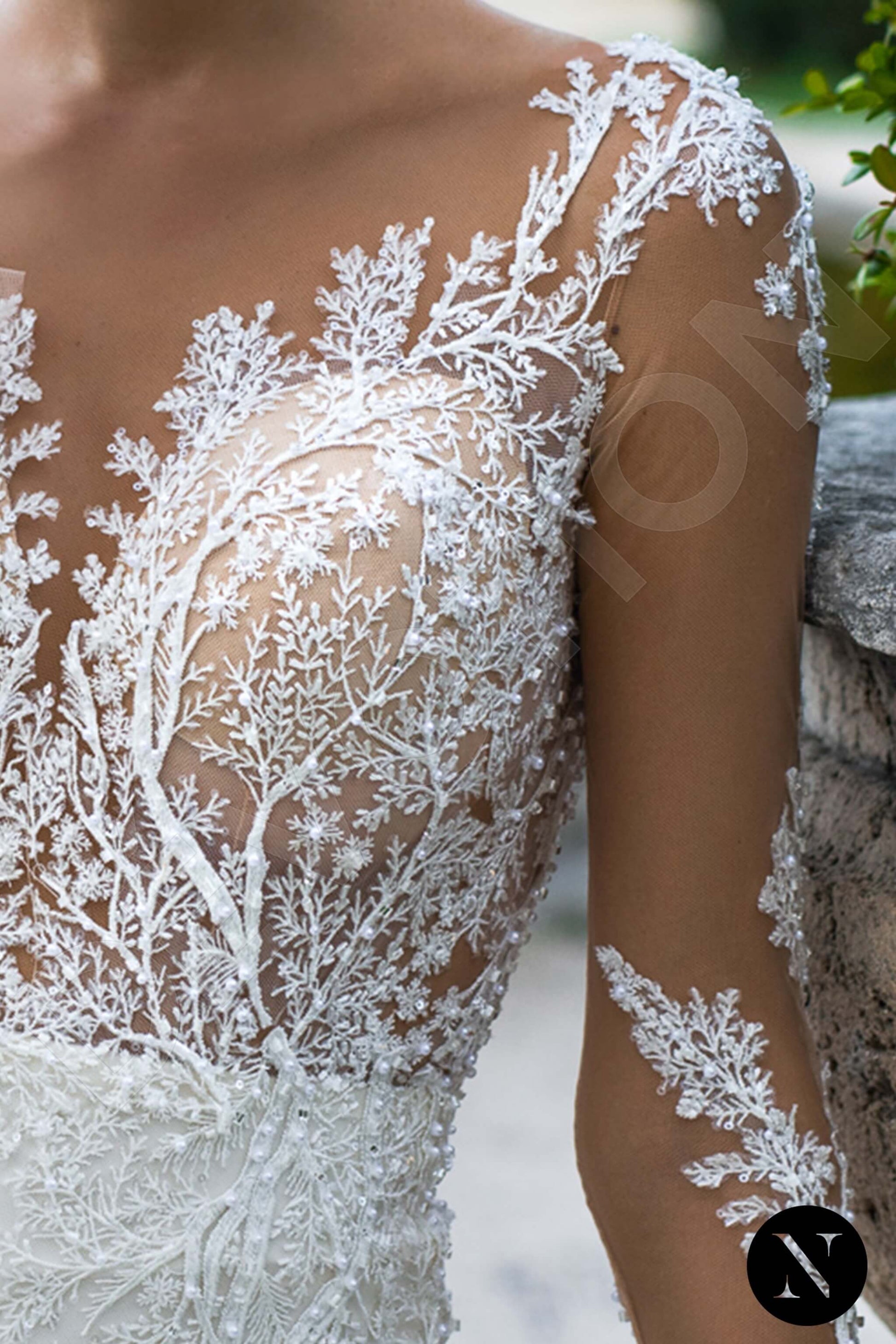 Frittilaria Trumpet/Mermaid Illusion Milk Champagne Wedding dress