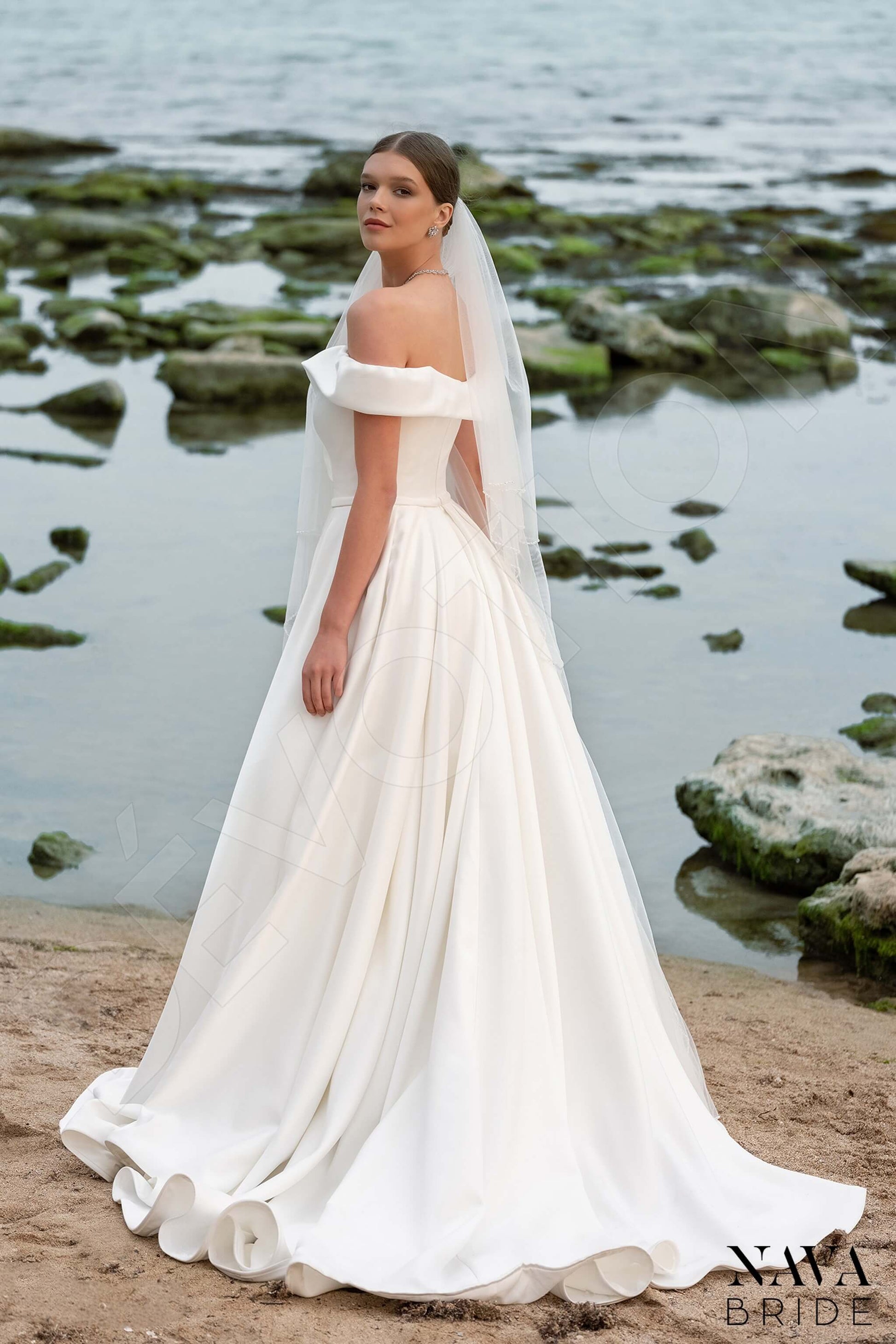 Amanella A-line Off-shoulder/Drop shoulders Milk Wedding dress