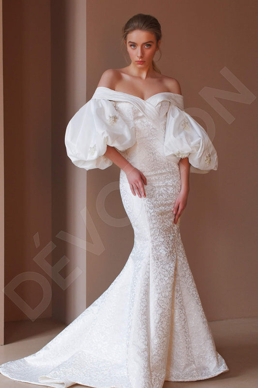 Dalana Trumpet/Mermaid Off-shoulder/Drop shoulders Milk Wedding dress