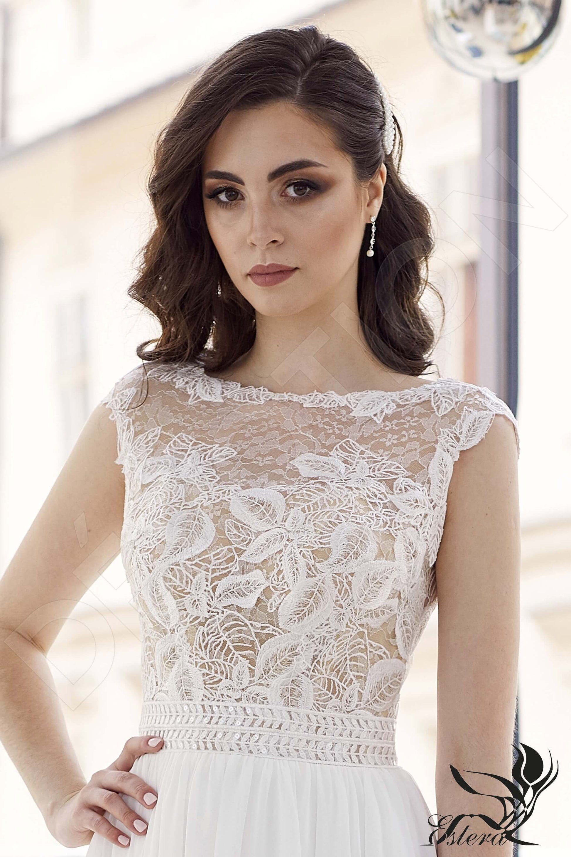 Miriama A-line Boat/Bateau Ivory Wedding dress