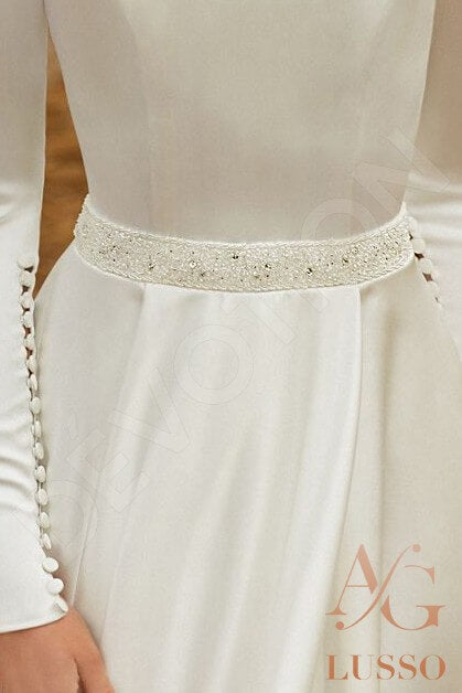 Rozelva A-line Boat/Bateau Milk Wedding dress