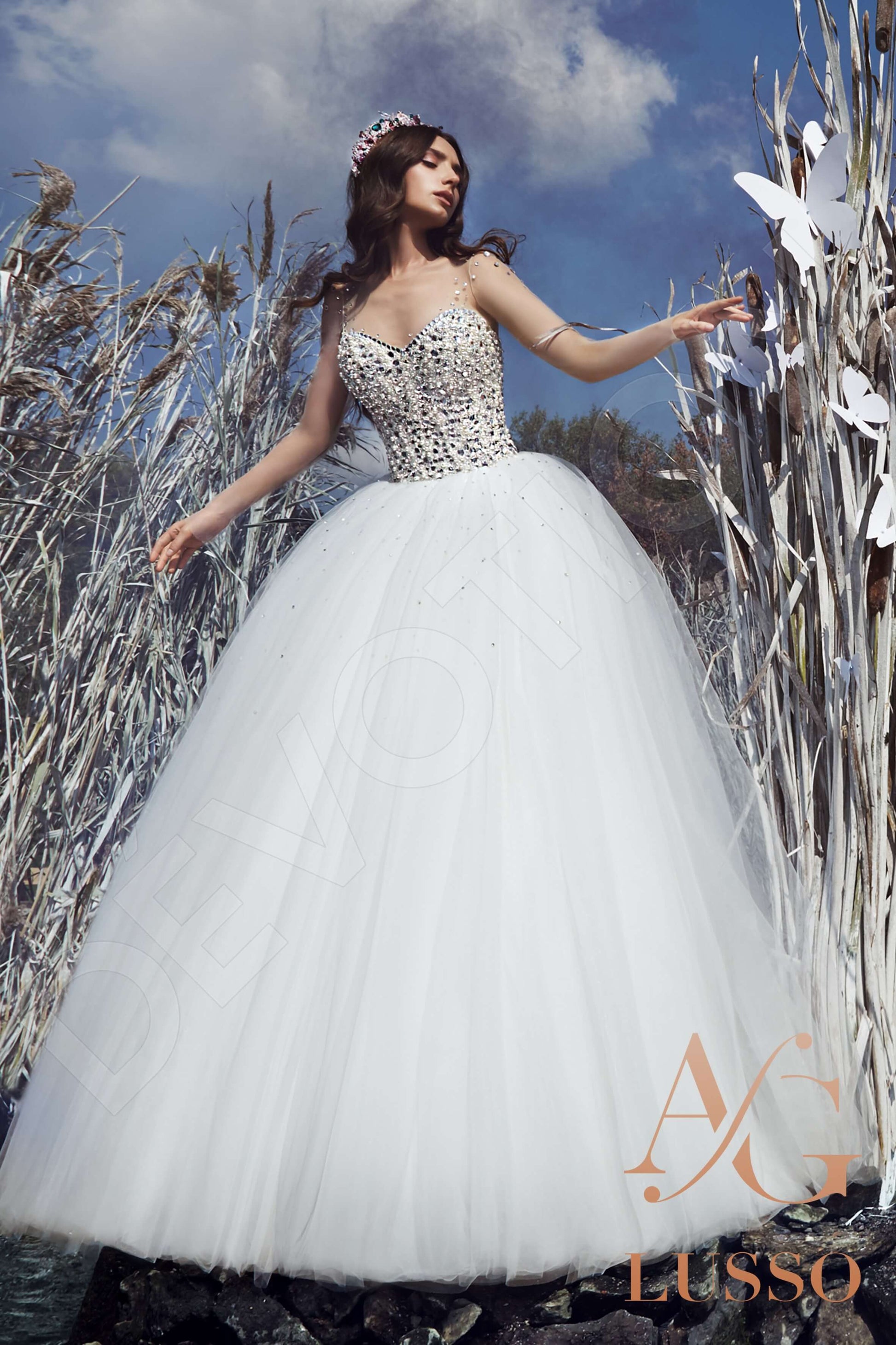 Daisee Princess/Ball Gown Illusion White Wedding dress