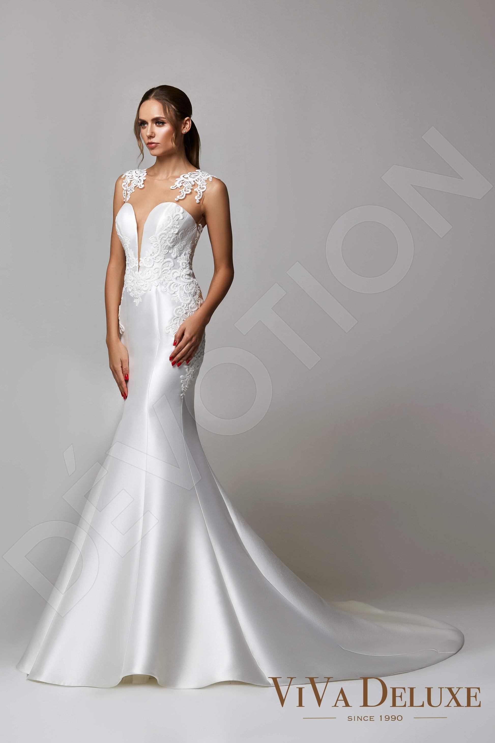 Angel Trumpet/Mermaid Illusion Ivory Wedding dress