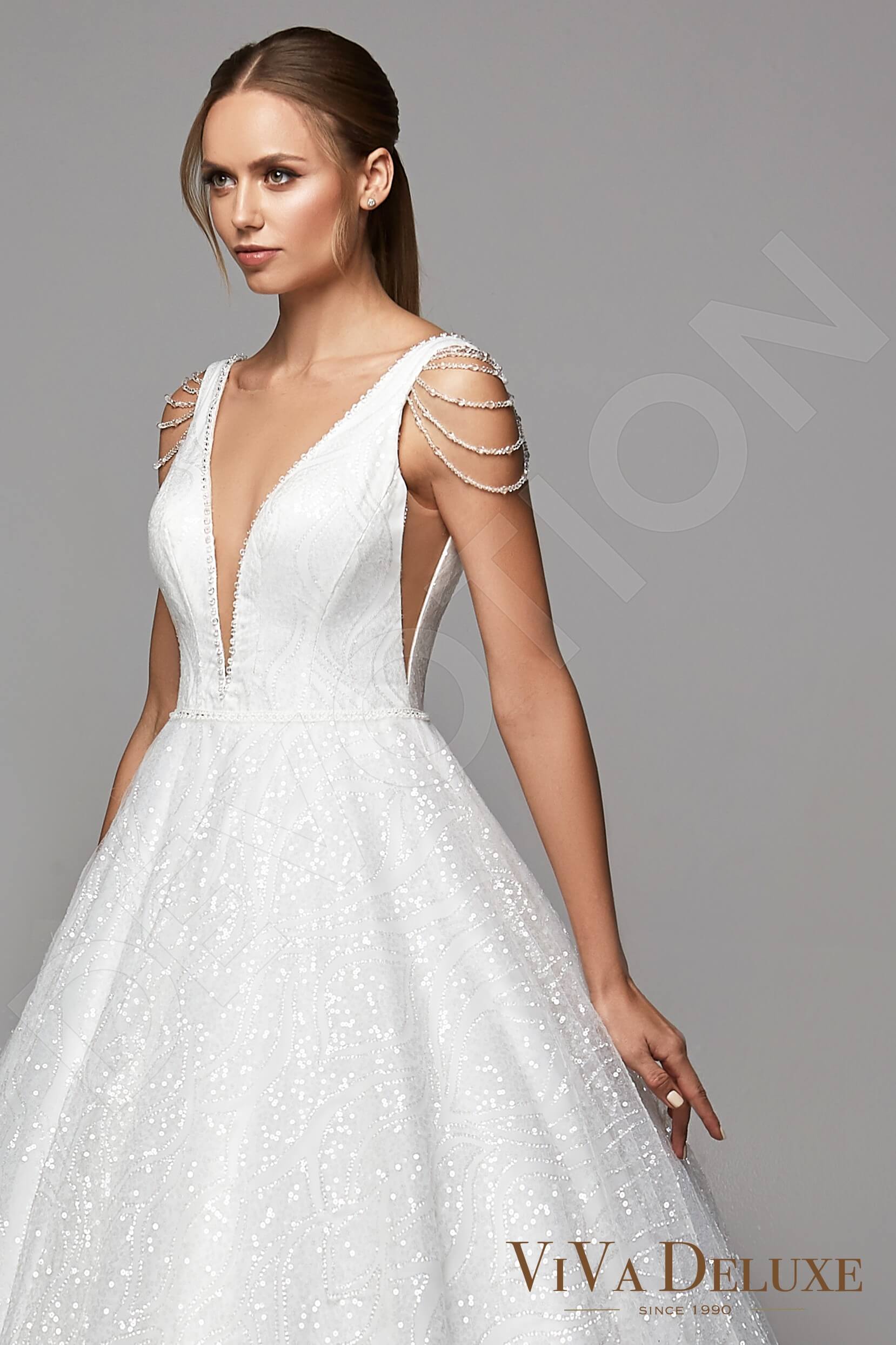Emerie Princess/Ball Gown V-neck Ivory Wedding dress