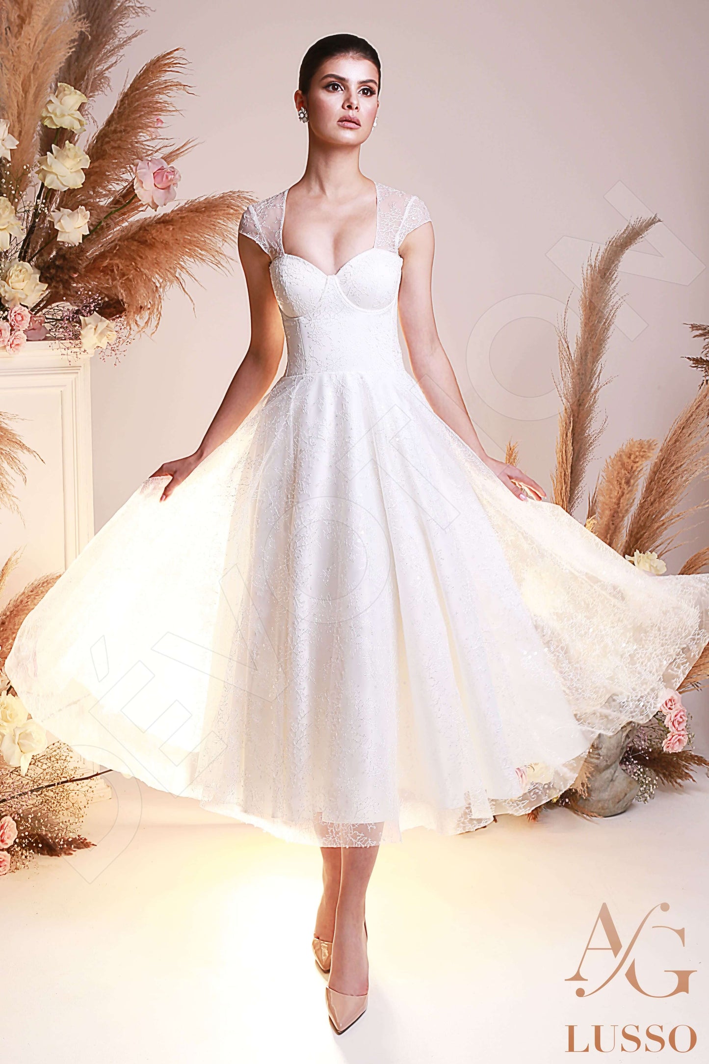 Vela Open back A-line Short/ Cap sleeve Wedding Dress Front
