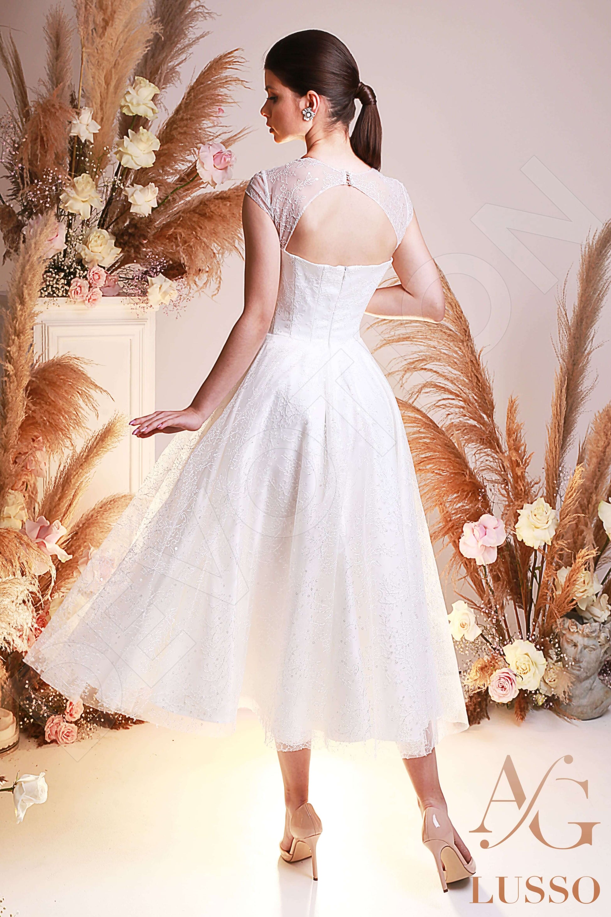 Vela A-line Sweetheart Ivory Wedding dress