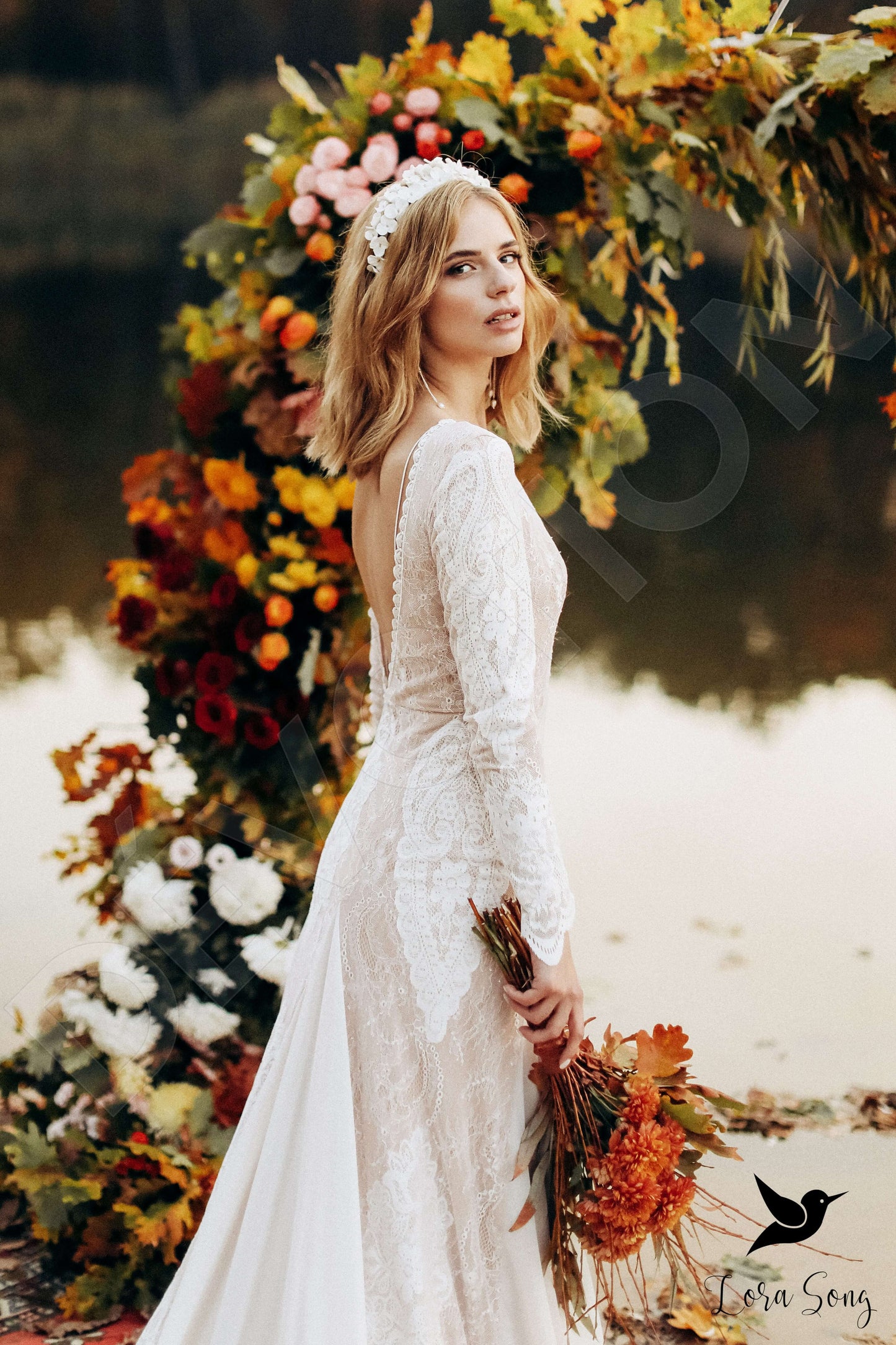 Giona Open back Long sleeve A-line Wedding Dress 3