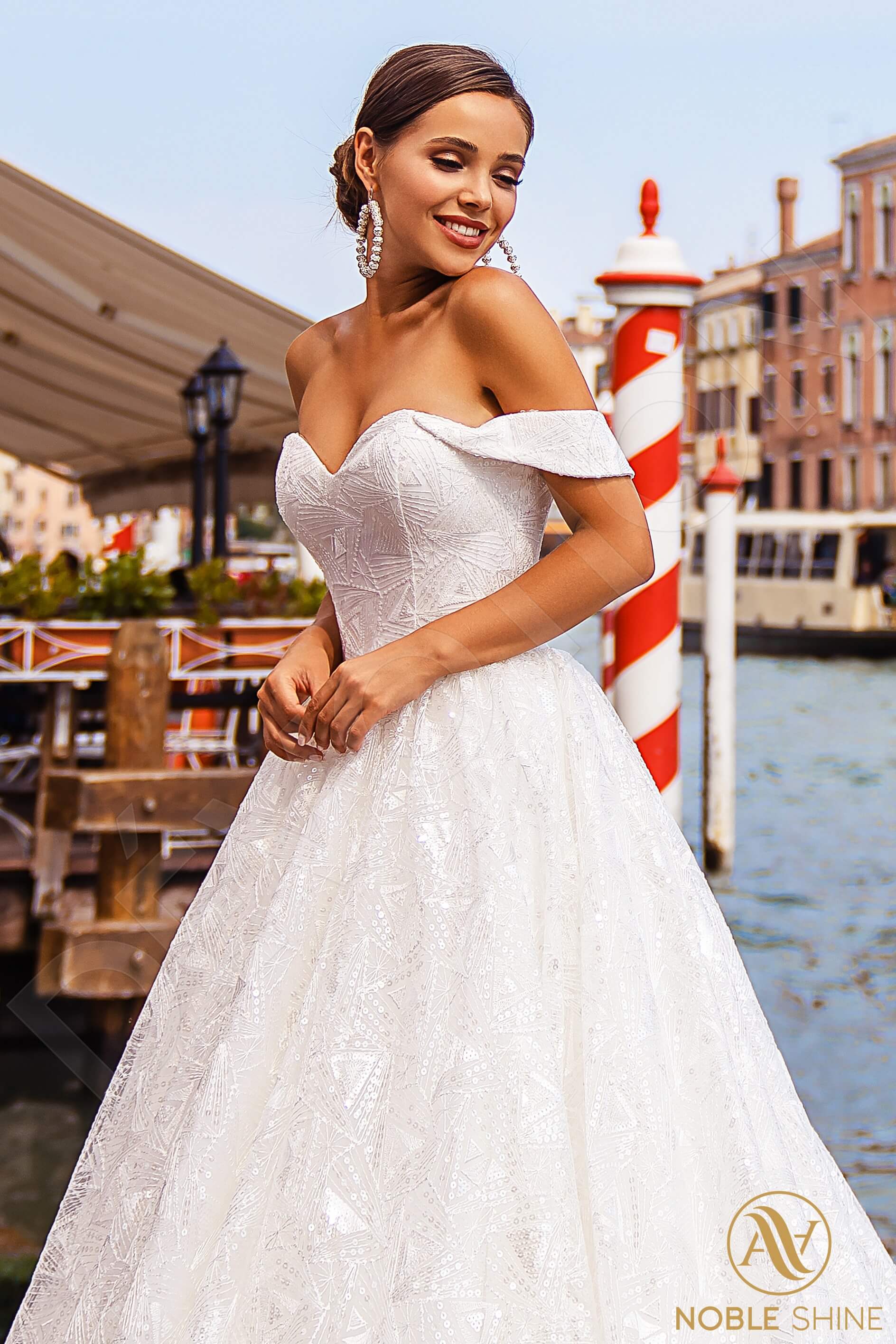 Esmeralda A-line Sweetheart Milk Wedding dress