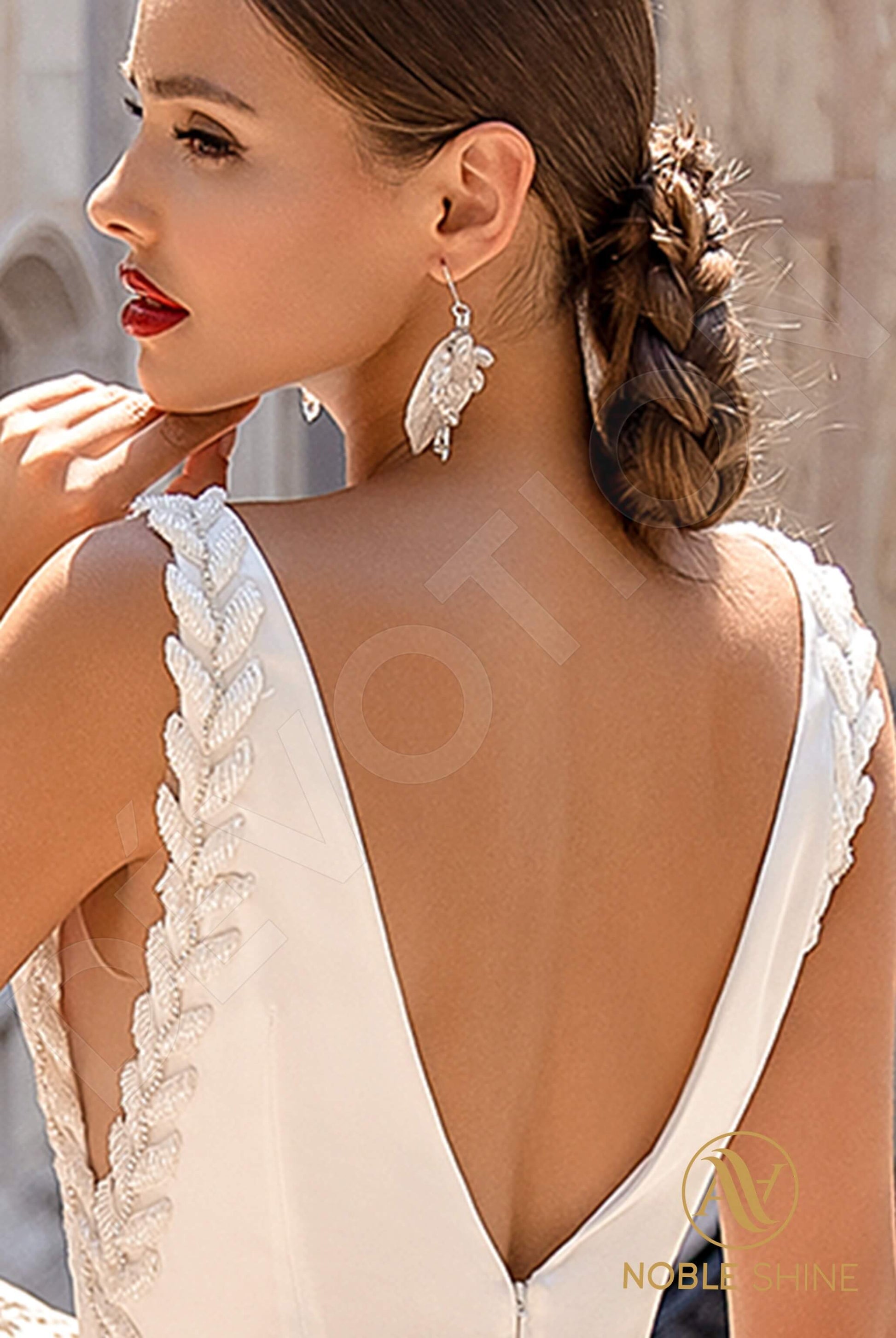 Evlalia Trumpet/Mermaid Boat/Bateau Milk Wedding dress