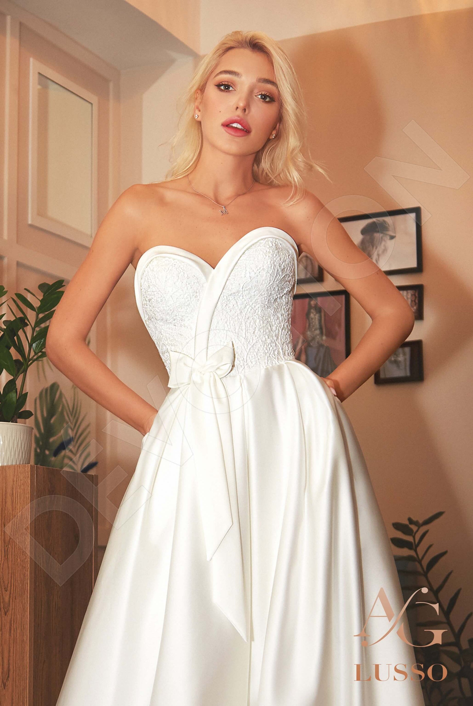 Unala A-line Sweetheart Milk Wedding dress