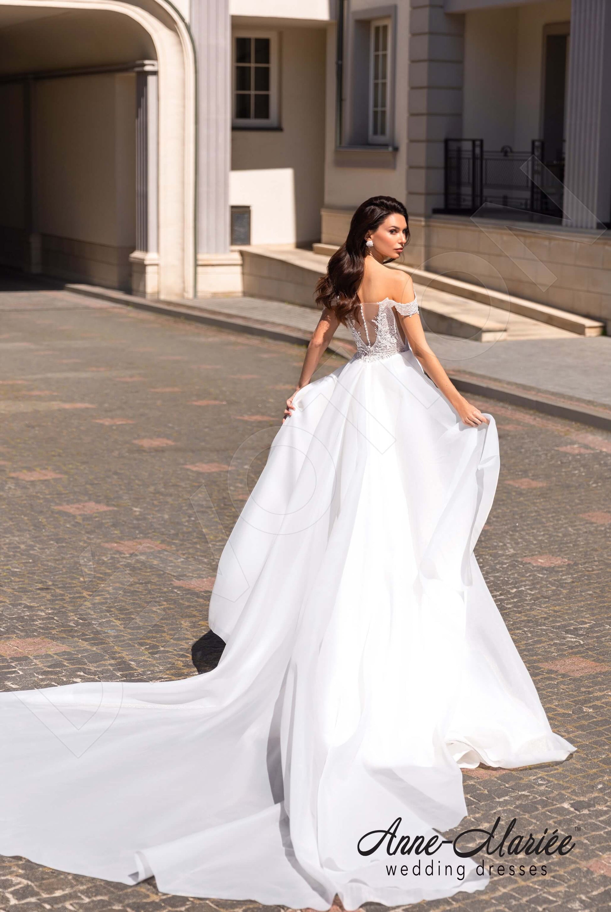 Felis A-line Off-shoulder/Drop shoulders Milk Wedding dress